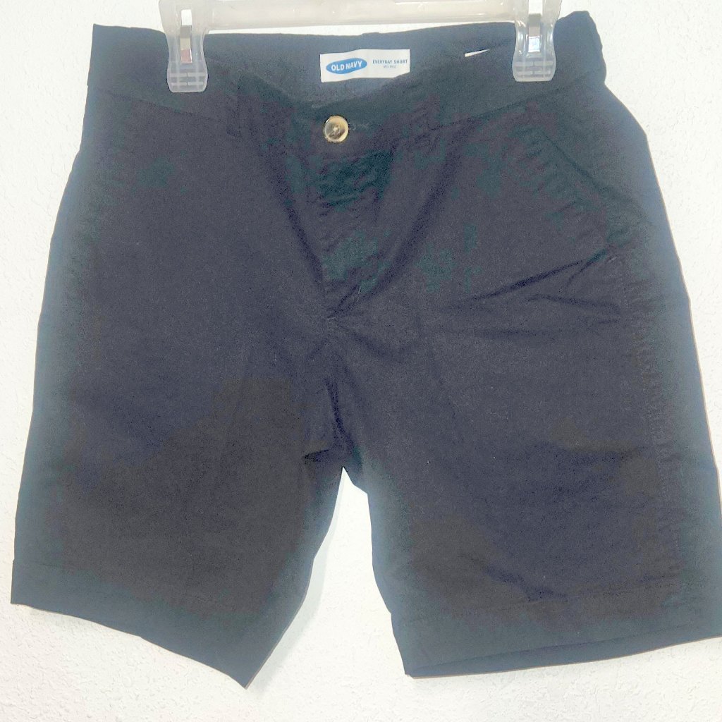 Old Navy Ladie's Black Shorts In Size 8/ 32" Waist